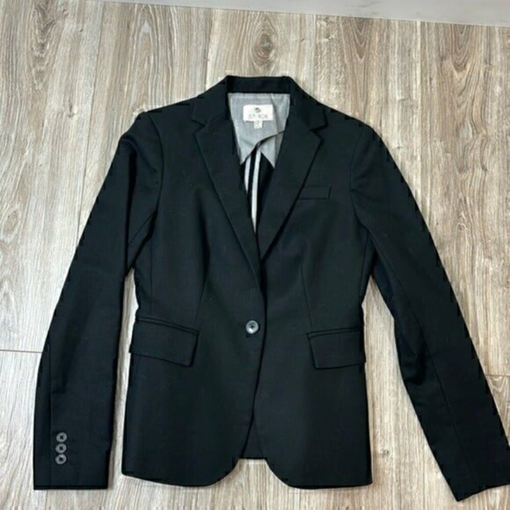 Lila Rose black one button long line blazer size XS new